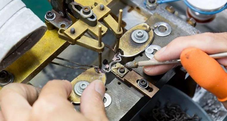 美麗島眼鏡好嗎？