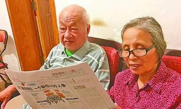 漸進老花鏡對眼睛好不好？